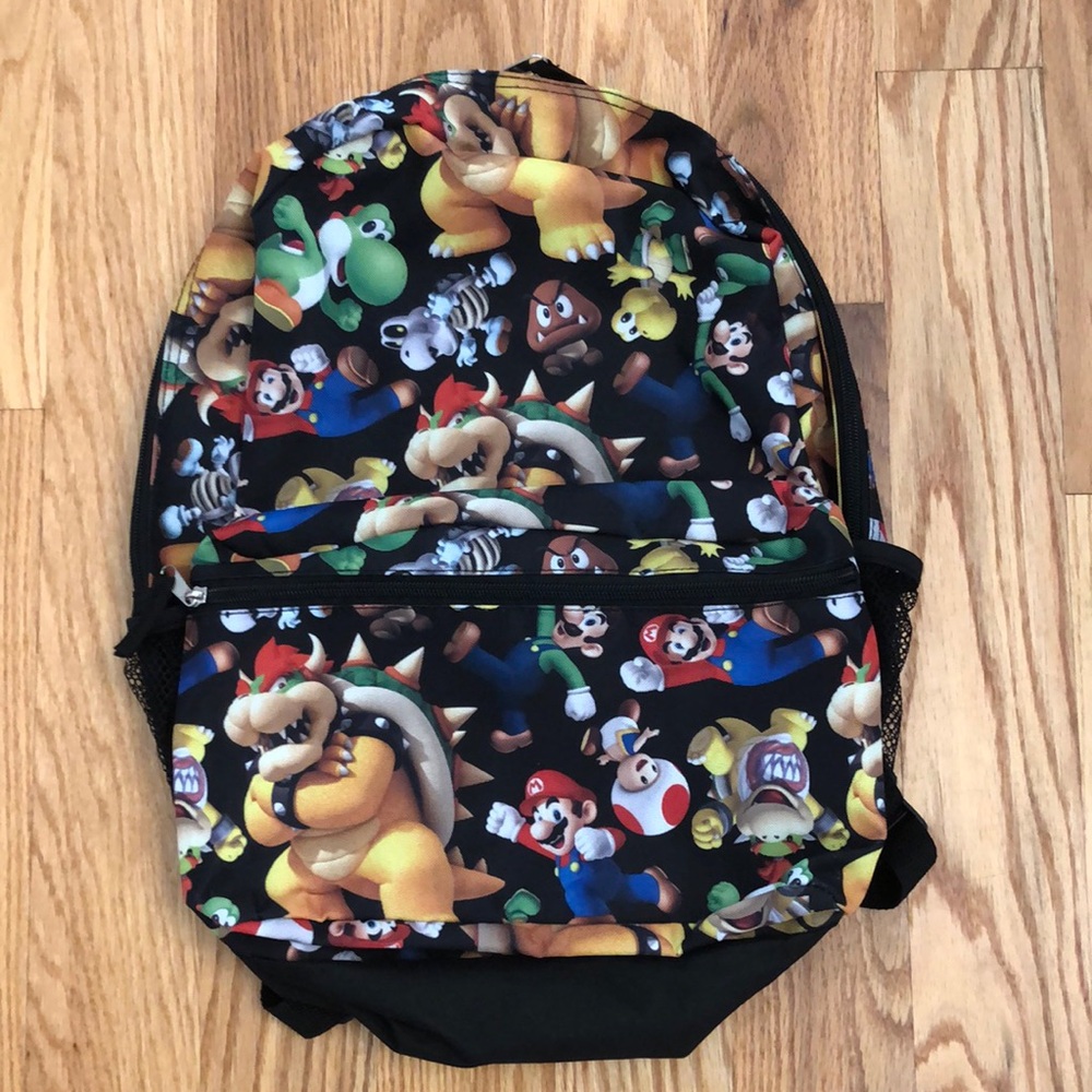 Super Mario Nintendo Backpack. EUC